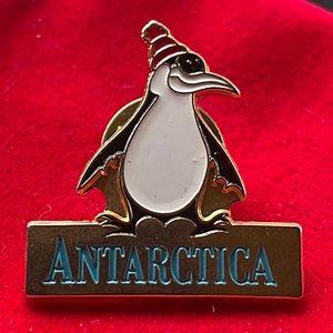 Penguin in A Hat Antarctica Pin